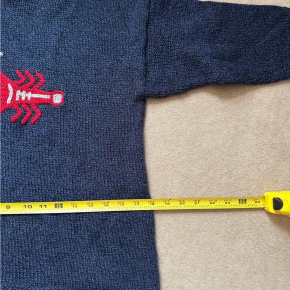 Navy Blue Alpaca 🦙 Lobster Sweater - Picture 5 of 6